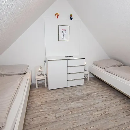 Neptun 10, 5 Apartment *